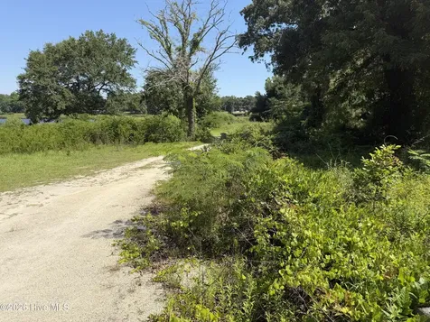 2078 Catherine Lake Road Richlands NC 28574