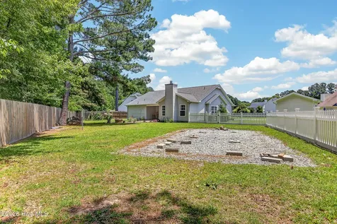 103 Gency Court Jacksonville NC 28546