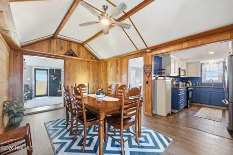 899 Island Road Harkers Island NC 28531