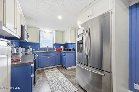 899 Island Road Harkers Island NC 28531