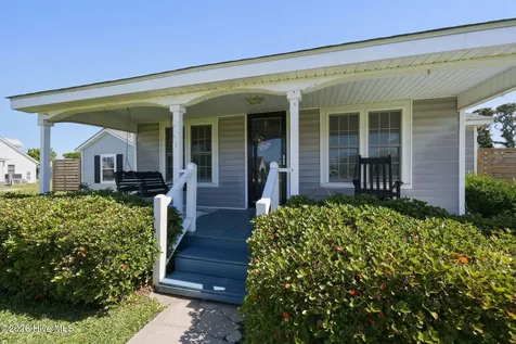 899 Island Road Harkers Island NC 28531