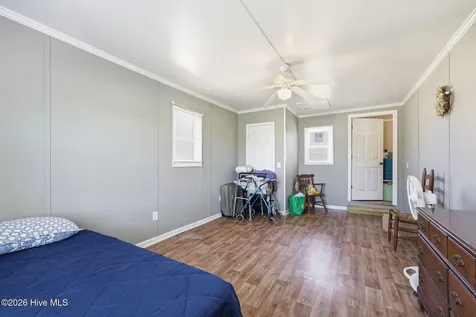 899 Island Road Harkers Island NC 28531