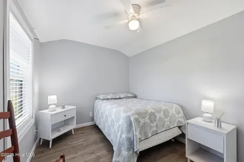 899 Island Road Harkers Island NC 28531