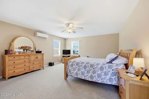 899 Island Road Harkers Island NC 28531
