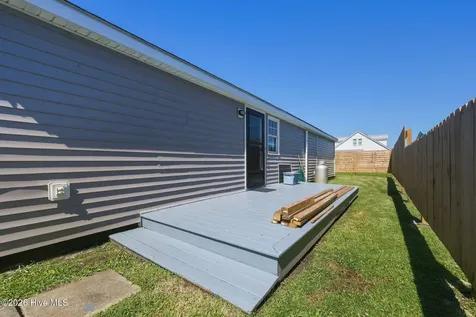 899 Island Road Harkers Island NC 28531