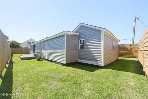 899 Island Road Harkers Island NC 28531