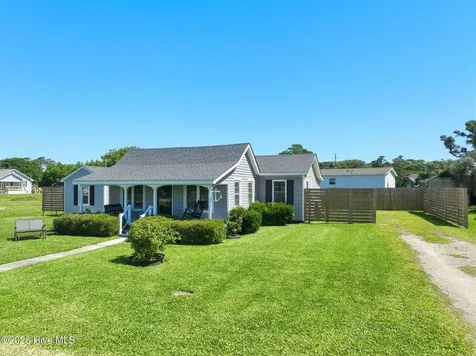 899 Island Road Harkers Island NC 28531