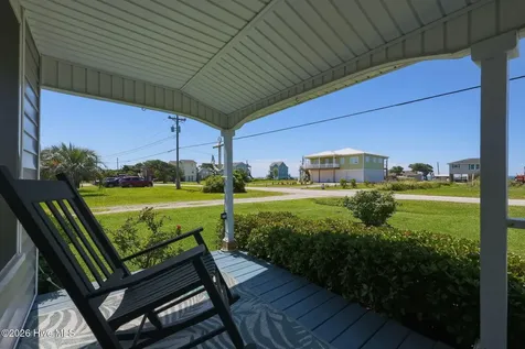 899 Island Road Harkers Island NC 28531