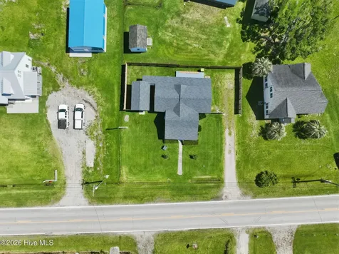 899 Island Road Harkers Island NC 28531
