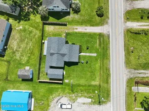 899 Island Road Harkers Island NC 28531