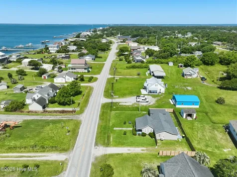 899 Island Road Harkers Island NC 28531