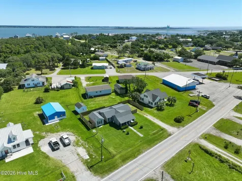 899 Island Road Harkers Island NC 28531
