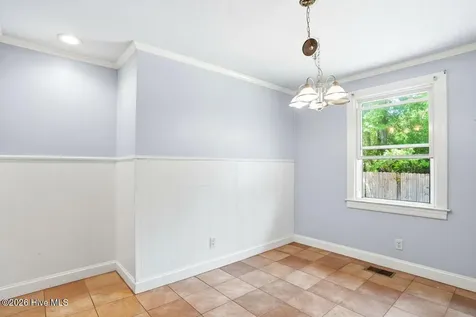 4129 Lake Avenue Wilmington NC 28403