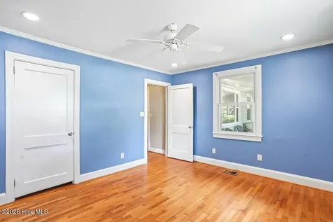 4129 Lake Avenue Wilmington NC 28403