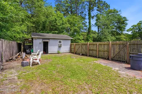4129 Lake Avenue Wilmington NC 28403