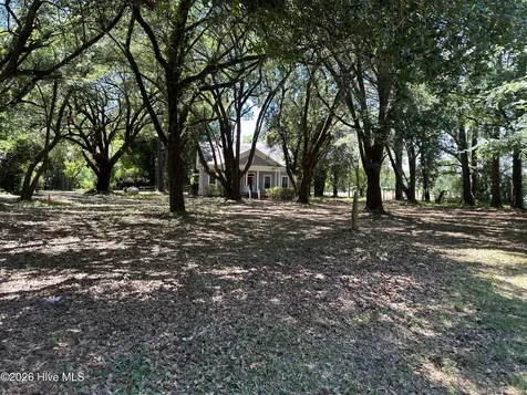 13140 W 74 Highway Laurinburg NC 28352