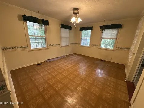 13140 W 74 Highway Laurinburg NC 28352