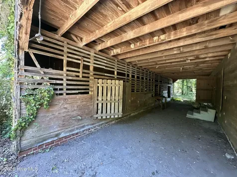 13140 W 74 Highway Laurinburg NC 28352