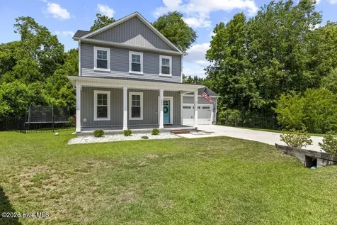 205 Bangor Court Hubert NC 28539