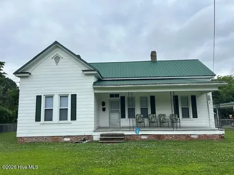 115 E Station Street Mount Olive NC 28365