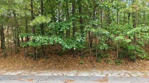128 Vanore Road West End NC 27376