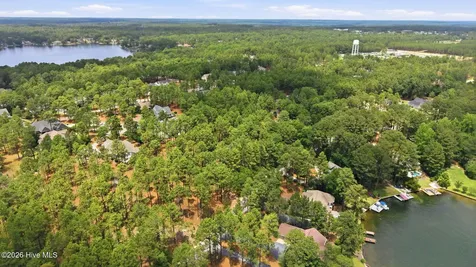 128 Vanore Road West End NC 27376