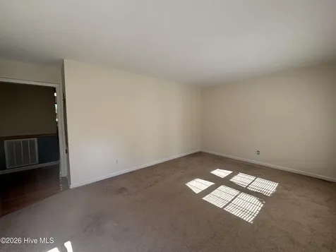 415 S Mcneil Street Burgaw NC 28425