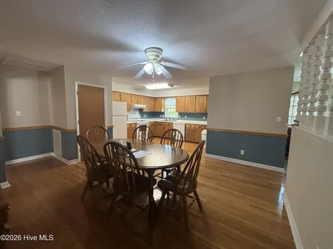 415 S Mcneil Street Burgaw NC 28425