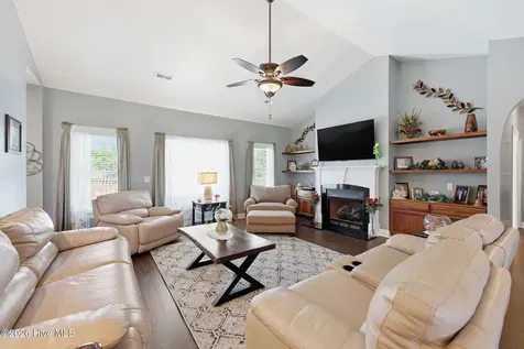 201 Brant Court Swansboro NC 28584