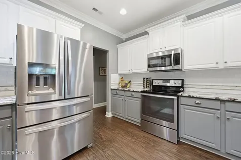 201 Brant Court Swansboro NC 28584