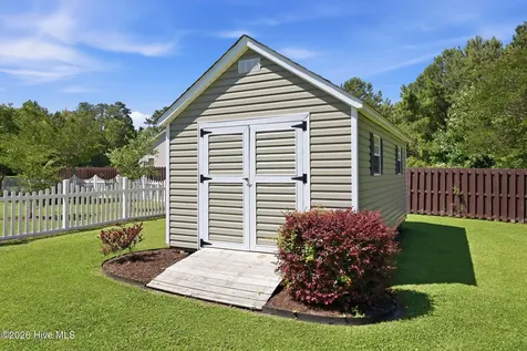 201 Brant Court Swansboro NC 28584