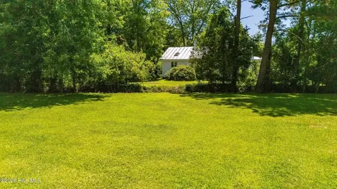 504 Church Street Oriental NC 28571