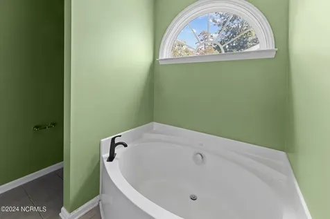 114 Bermuda View New Bern NC 28560