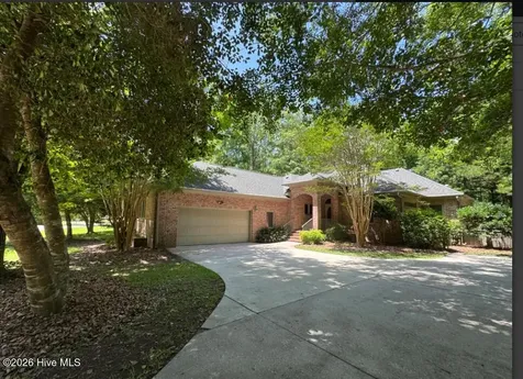 107 Canvasback Point Hampstead NC 28443