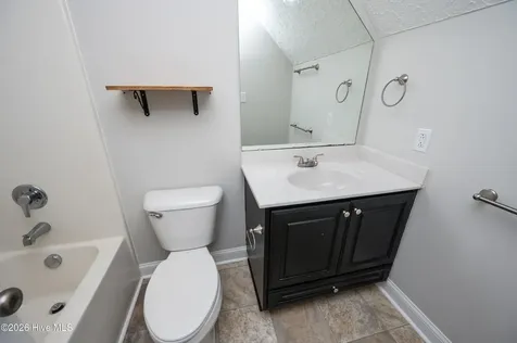 202 Croatan Woods Drive New Bern NC 28562