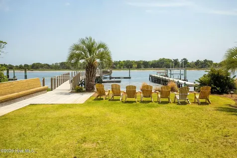 236 Leonda Drive Beaufort NC 28516