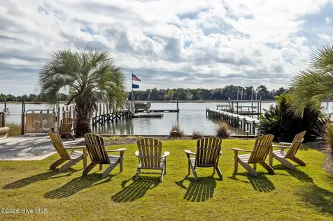 236 Leonda Drive Beaufort NC 28516