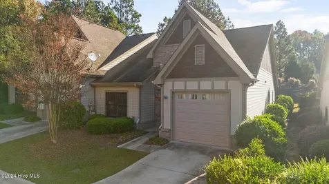 7 Elk Ridge Lane Southern Pines NC 28387