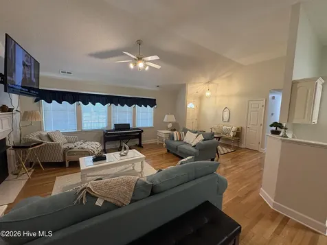 901 Firefly Court New Bern NC 28560