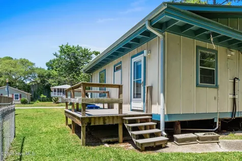 504 36th Avenue S North Myrtle Beach SC 29582