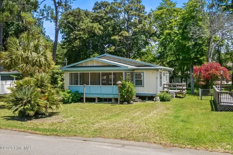 504 36th Avenue S North Myrtle Beach SC 29582