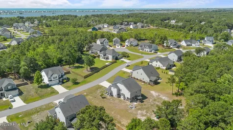 513 Saratoga Road Sneads Ferry NC 28460