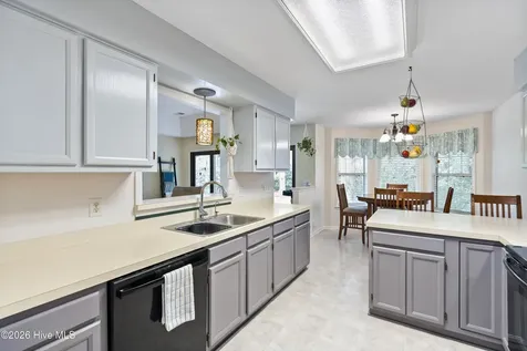 33 Carolina Shores Parkway Calabash NC 28467