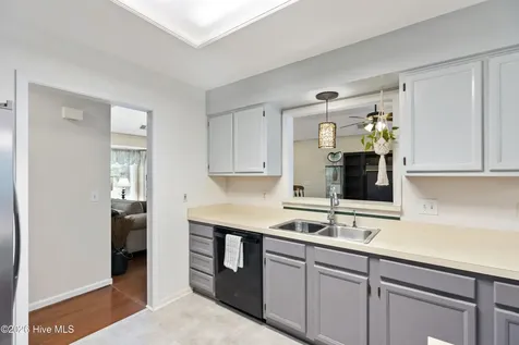 33 Carolina Shores Parkway Calabash NC 28467
