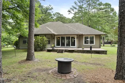 33 Carolina Shores Parkway Calabash NC 28467