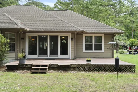 33 Carolina Shores Parkway Calabash NC 28467