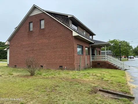 212 W Water Street Plymouth NC 27962