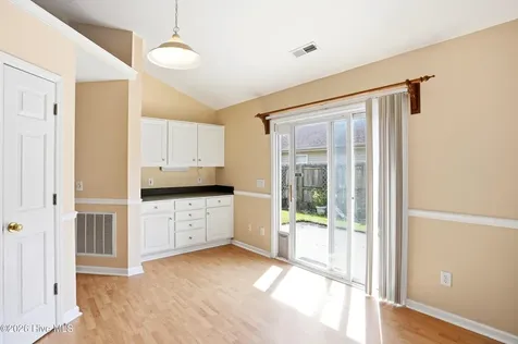 5304 Sun Coast Drive Wilmington NC 28411