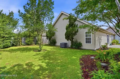 5304 Sun Coast Drive Wilmington NC 28411