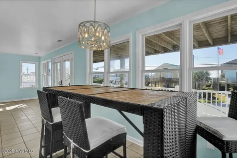 1207 N Topsail Drive Surf City NC 28445